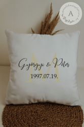   vforduls prnahuzat sznes monogrammal